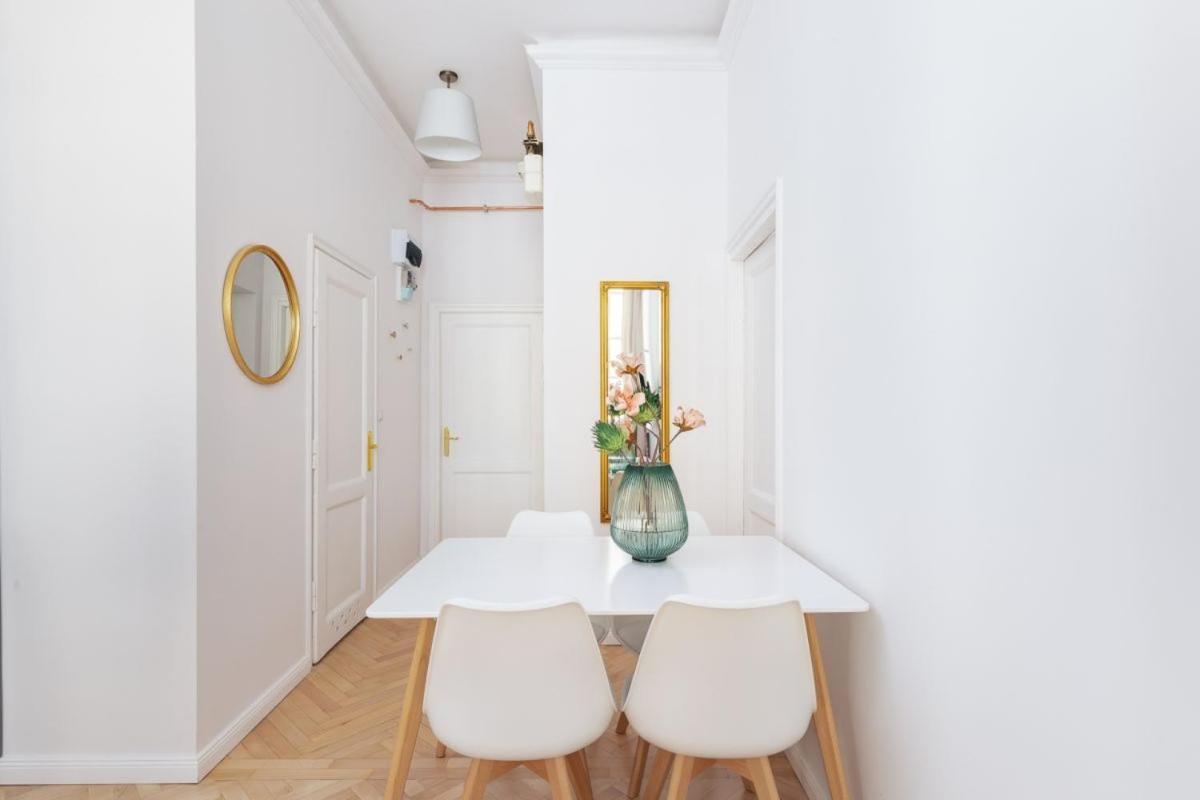 Apartamenty-Mi Old Town Residence Varsovia Exterior foto